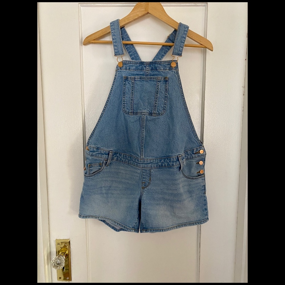 Ingrid & Isabel Maternity Denim Shortalls/Overalls